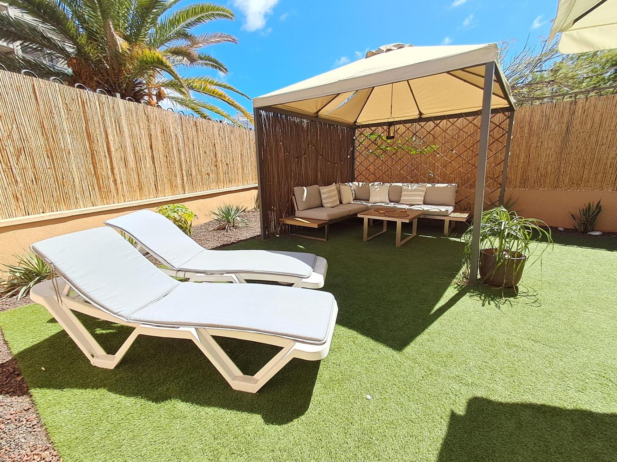 Spacious Apartment With Large Private Garden In Palm Mar Eksteriør bilde